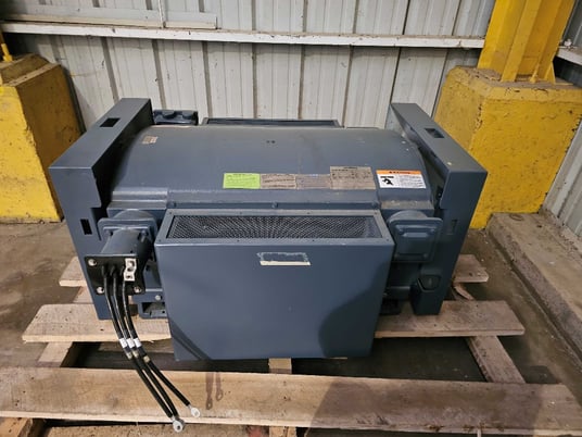 700 HP 3575 RPM Siemens, Frame 5010S, new surplus, 4160 Volts, 2019 - Image 2