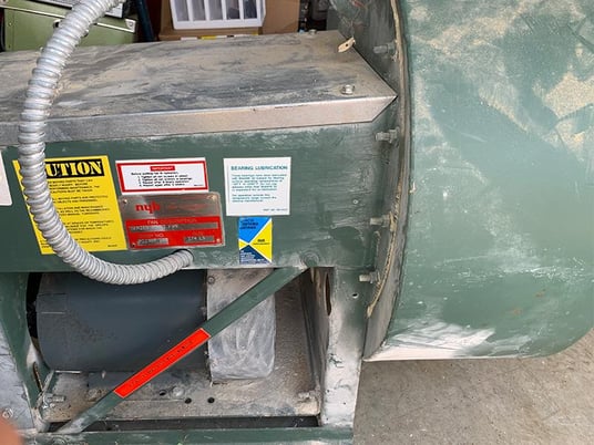 Oneida Air Systems #XXK050346, Cyclone w/After-filter Plenum, 2" SP, 5 HP, 8" inlet, (10) filter bags, 1997 - Image 7