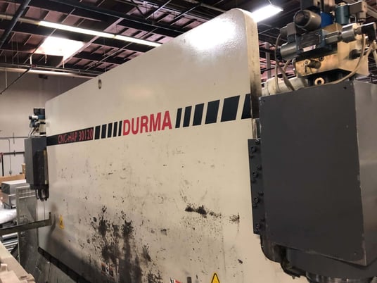 120 Ton, Durma #HAP30120, CNC hydraulic press brake, 10' overall, 99" between housing, 7.08" stroke, Delem - Image 6