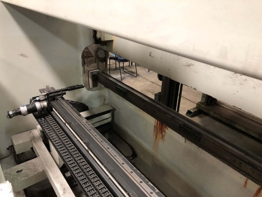 120 Ton, Durma #HAP30120, CNC hydraulic press brake, 10' overall, 99" between housing, 7.08" stroke, Delem - Image 7