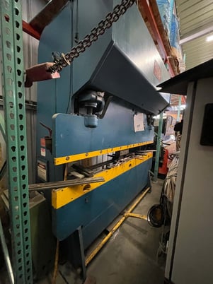 55 Ton, Chicago #68-B, mechanical press brake, 8' overall, 78" between housing, 3" stroke, 3" adj., 40 SPM - Image 2