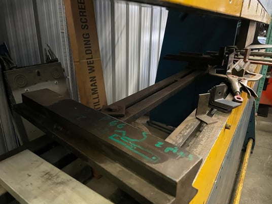 55 Ton, Chicago #68-B, mechanical press brake, 8' overall, 78" between housing, 3" stroke, 3" adj., 40 SPM - Image 4
