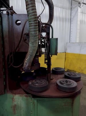 Bosch #C-250 Surftran thrermal deburring machine, 7 station, 1998, #17291 - Image 2