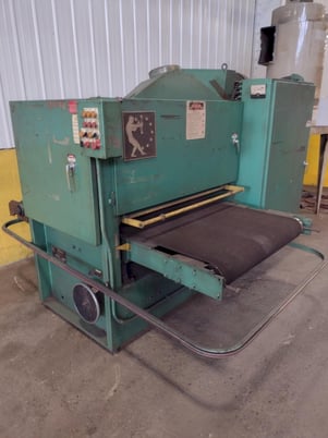 42" Timesavers #343-1SG, slag grinder belt sander w/Hammond dust collector, 1991, #17009 - Image 4