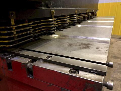 10 gauge x 10' Allsteel, metal hydraulic power squaring shear, 7.5 HP - Image 8