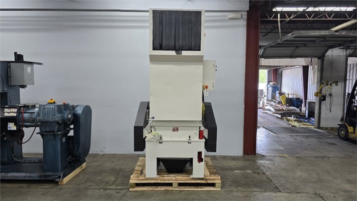 16" x 29" Nelmor #G16295PL, granulator, 40 HP, 80" infeed height - Image 2