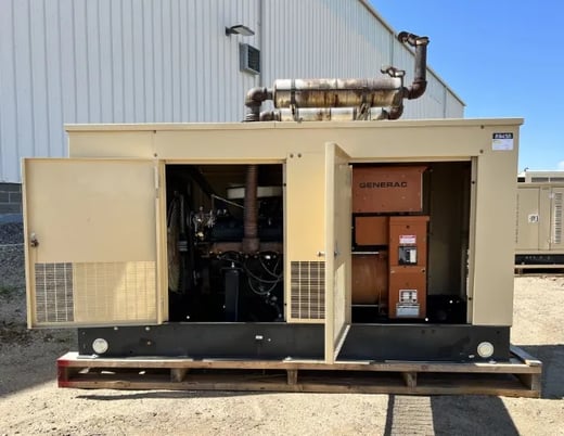 30 KW Generac #2027789, liquid propane generator set, weather protected enclosure, 120/240 Volts, 725 hours - Image 3