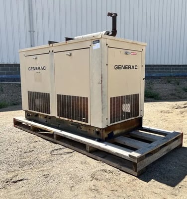 30 KW Generac #90AD4512S, liquid propane generator set,weather protected enclosure, 120/240 Volts, 783 hours - Image 2