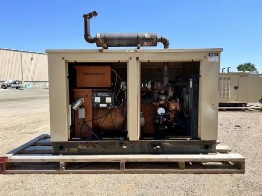 30 KW Generac #90AD4512S, liquid propane generator set,weather protected enclosure, 120/240 Volts, 783 hours - Image 4