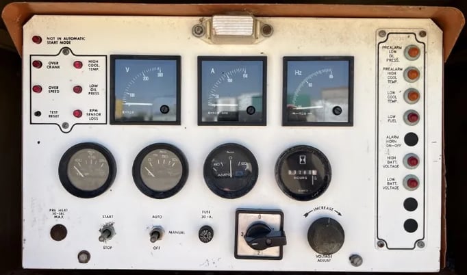 30 KW Generac #90AD4512S, liquid propane generator set,weather protected enclosure, 120/240 Volts, 783 hours - Image 5