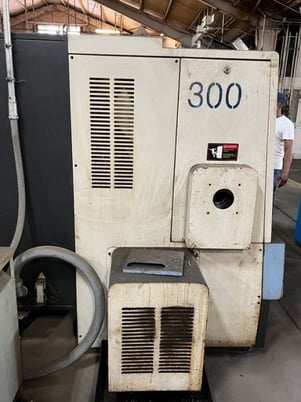 Daewoo Doosan #Puma-300C, CNC lathe, 22" swing, 12" chuck, 4" bar, Fanuc 21i-T, tailstock, live tooling, 2009 - Image 4