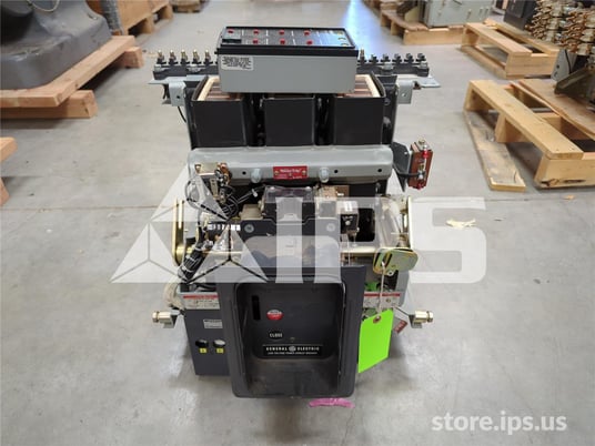 800 Amps GE Akru-7d-30s Eo/do (akru-_d-30s) 120 Volts AC Control, 240 Volts AC Close Coil, Ba, Bfi, 1600 Amps - Image 1