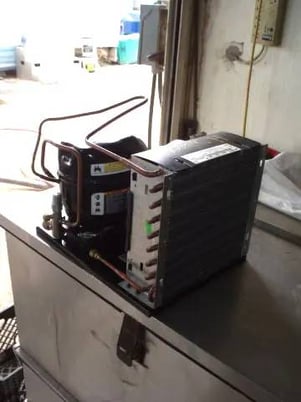 Copeland ARE25C3E-SAA-103, Freon Condensing Unit, R134A, 8-1/2 diameter Fan - Image 4
