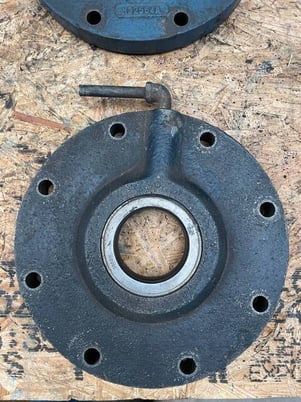 Vilter N32564A, Shaft Seal Cover, 3 3-inch shaft sizes & 1 2.5" size, adaptable on a 440/450/450XL - Image 8
