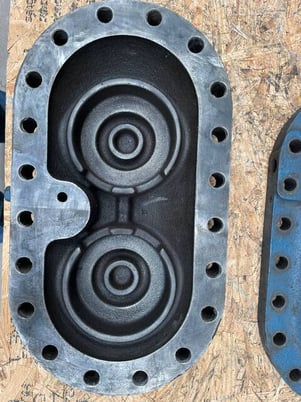 Vilter N30384, 450XL Cylinder Cover Head, 2 sets, w/o gaskets - Image 9