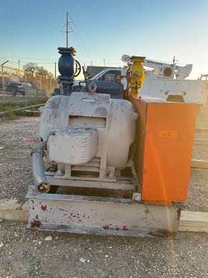 100 HP Vilter 448, 8-Cylinder Reciprocating Compressor Package, Belt Driven, 108-220/440 V, 1200 RPM, 309 CFM - Image 4