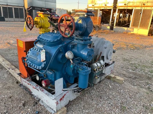 100 HP Vilter 448, 8-Cylinder Reciprocating Compressor Package, Belt Driven, 108-220/440 V, 1200 RPM, 309 CFM - Image 9