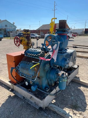 100 HP Vilter 448, 8-Cylinder Reciprocating Compressor Package, Belt Driven, 208-220/440 V, 1200 RPM, 309 - Image 6