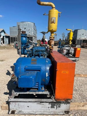 100 HP Vilter 448, 8-Cylinder Reciprocating Compressor Package, Belt Driven, 208-220/440 V, 1200 RPM, 309 CFM - Image 5