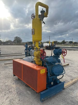 100 HP Vilter 448, 8-Cylinder Reciprocating Compressor Package, Belt Driven, 208-236/118 V, 1200 RPM, 309 CFM - Image 4