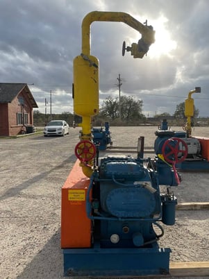 100 HP Vilter 448, 8-Cylinder Reciprocating Compressor Package, Belt Driven, 208-236/118 V, 1200 RPM, 309 CFM - Image 5