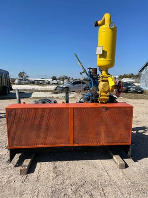100 HP Vilter 448, 8-Cylinder Reciprocating Compressor Package, Belt Driven, 460 V, 1200 RPM, 209 CFM, 300 - Image 3