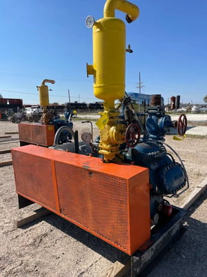 100 HP Vilter 448, 8-Cylinder Reciprocating Compressor Package, Belt Driven, 460 V, 1200 RPM, 209 CFM, 300 - Image 4