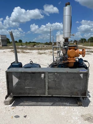 100 HP Vilter 456, 6-Cylinder Reciprocating Compressor Package, Belt Driven, 230/460 V, 1200 RPM, 525/375 psig - Image 3