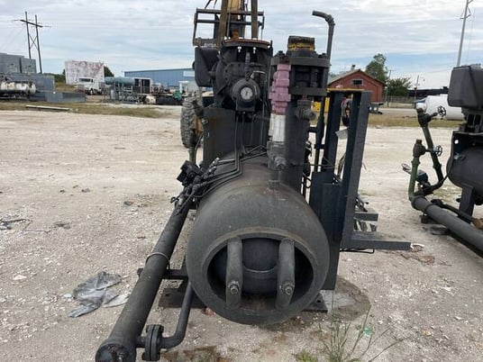 200 HP FES 140VE, Rotary Screw Compressor Package, 230/460 V, 3500 RPM, Missing Control Panel, 1987 - Image 8