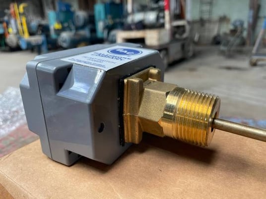 BAC 310620, Liquid Float Switch, 150 psi, -20 F - 175 F Liquid Temp. - Image 6