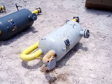 25 Gallons, Vilter, Vertical Oil Separator Tank, 15" diameter x 30" L Tank, 250 psi @ 400&deg;F - Image 4