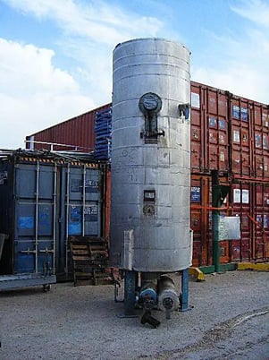 1000 gallons, Reco, Vertical Ammonia Recirculator Tank, 48" diameter x 117" L Tank, 150 psi at 300 F, 1989 - Image 3