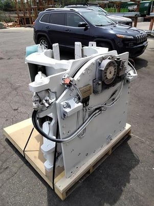 Cascade #90F-RDP-147, 60" dia roll clamp, class IV, serial #PTL1810994-1 - Image 4