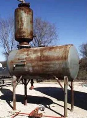 Cleaver-Brooks, Deaerator with Feed Tank, 50 psi @ 300 F, 800 gallon capacity, 1967 - Image 3