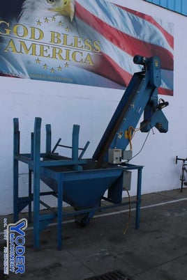 8" Davis inclined chip conveyor, 1" flights, 48" x 48" hopper, 67" dump height, #76349 - Image 7