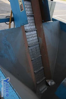 8" Davis inclined chip conveyor, 1" flights, 48" x 48" hopper, 67" dump height, #76349 - Image 8