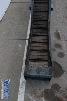 Wardcraft #SHSBX1200-T3-PIMPLED, inclined chip conveyor, no motor w/conveyor, #76350 - Image 5