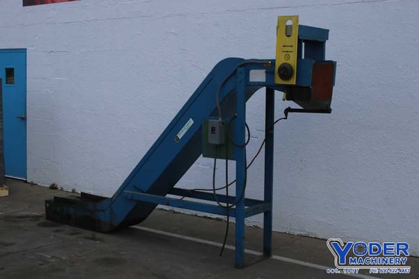 Wardcraft #SHSBX1200-T3-PIMPLED, inclined chip conveyor, no motor w/conveyor, #76350 - Image 9