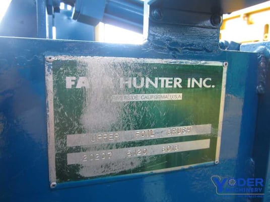 Machine Concepts, wire brush cleaning unit with grinder, 12" width, 1999, #55212 - Image 6