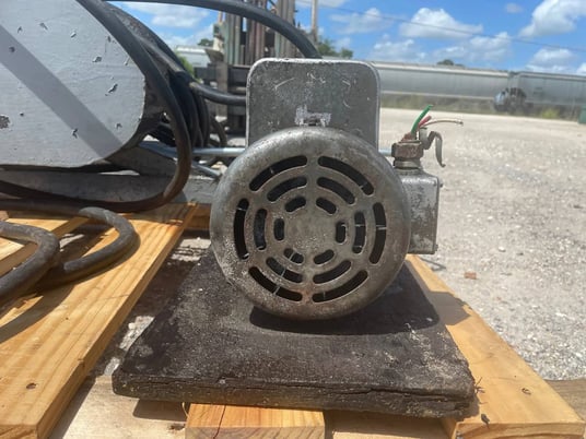 3 GPM @ 750 psi, Viking #FH56, Positive Displacement Pump, 0.002 Gallons, 0.75 HP, 1725 RPM, 115/208-230 V - Image 7