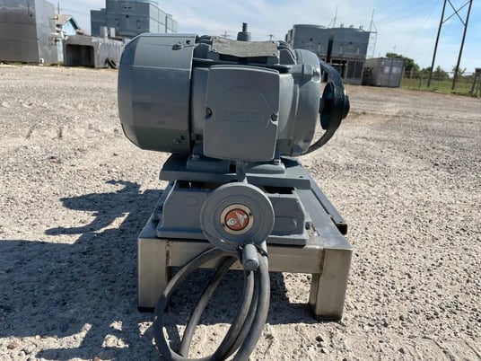 36 GPM @ 150 psi, Waukesha Cherry-Burrell #25, Positive Displacement Pump, 0.06 Gallon, 5 HP, 1755 RPM - Image 4