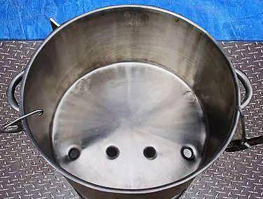 20 gallon Stainless Steel Single Shell Tank, 23.5" diameter x 12" H inside tank, 23" diameter tray - Image 6