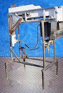 Sunshine, Double Drop Stainless Steel Conveyor, 0.5 HP, (2) 11-1/2" width plastic conveyor belt, 5" discharge - Image 7