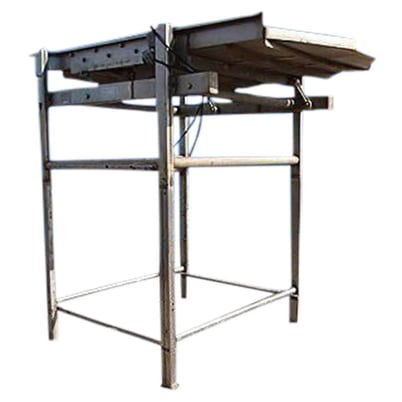 Commercial Manufacturing Company, Supply Vibrating Shaker, 86-1/2" infeed H, 83" exit H, - Image 2