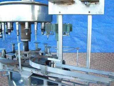 Federal, 20-Head Filler, (10) 1-1/8" & (10) 5/8", 10.75" diameter Center-to-center, 40" dia x 10" H Drum - Image 8