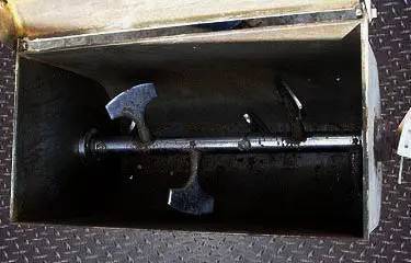 2.1 cu.ft. Paddle Blender, 22 in. L x 11 in. width x 15 in. H inside dimensions, (6) 4 in. L x 2-1/2 in. - Image 6