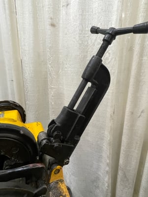 2" Northern #89134, pipe threader, oiler pump, roll around cart, 1 HP, 110 V., 1999, #75391 - Image 6