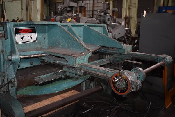 10 gauge x 4.4' Wysong #1052, mechanical power squaring shear, ear operated manual back guage - Image 5