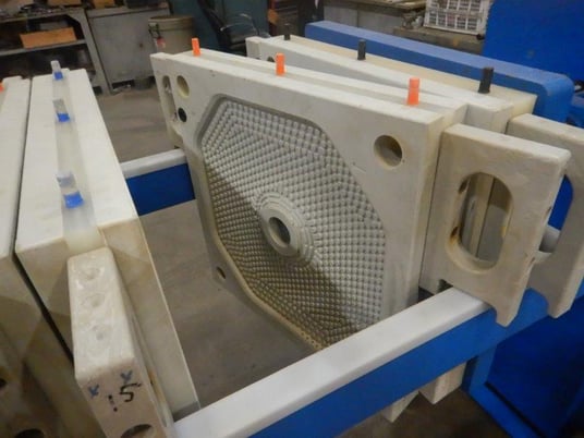 18" x 18 Met-Chem, approx 1.8 sq.ft. filter press, 17 plates - Image 5