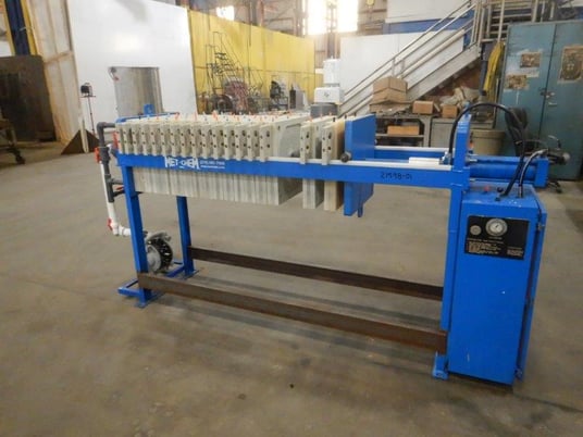 18" x 18 Met-Chem, approx 1.8 sq.ft. filter press, 17 plates - Image 6